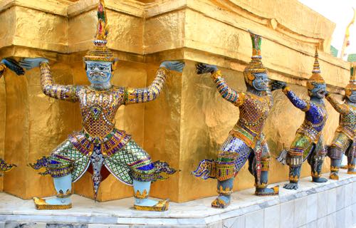 Statues at The Grand Palace